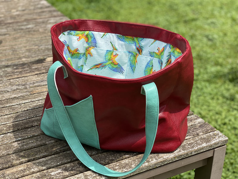 Vinyl Commuter tote